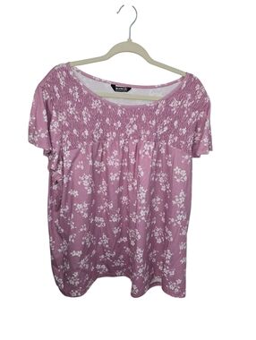 Bloom Chic Soft Lavendar Floral Smocked Short Sleeve Top